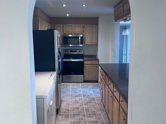 2nd image of 6301 Stevenson Ave APT 617
