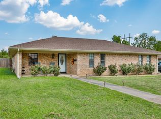 1212 Aspen Rd, Gainesville, TX 76240