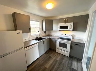 9 Grandview Dr #43D, Farmington, CT 06032