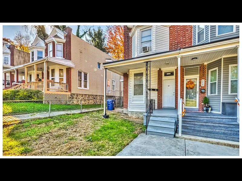 2220 Lyndhurst Ave #1