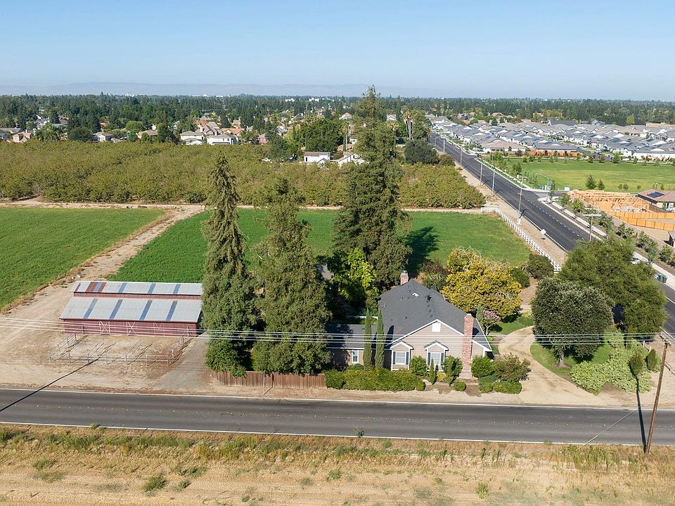 2450 E Tuolumne Rd, Turlock, CA 95382