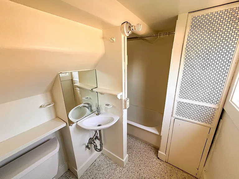 1220 Donnelly Ave #1 — Photo 13