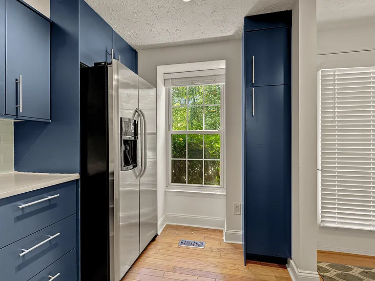 1931 Belmont Ridge Ct — Photo 10