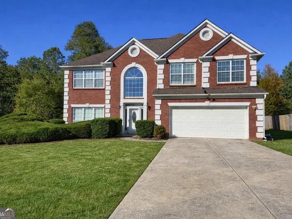 2737 Autumn Lake Ln, Decatur, GA 30034
