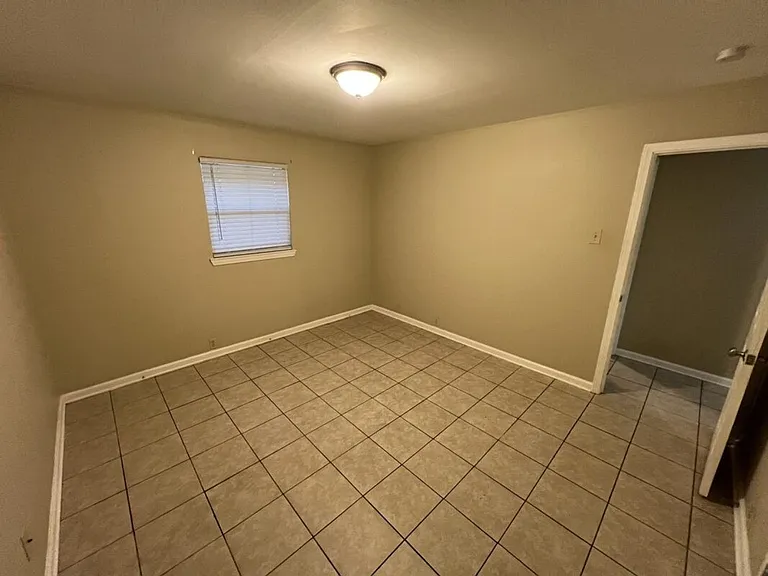 3280 Crestaire Dr — Photo 17