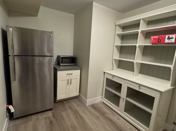 1 bedroom rental in Coquitlam — photo 12