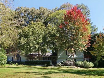 5666 Mill Trace Dr, Atlanta, GA, 30338