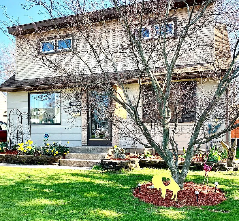 219 Beale Ave photo 1