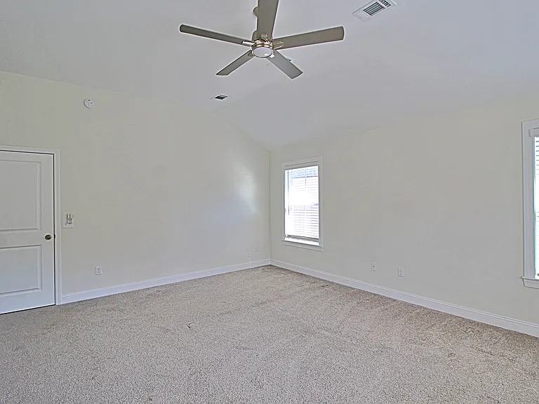 151 Buckingham Dr — Photo 26