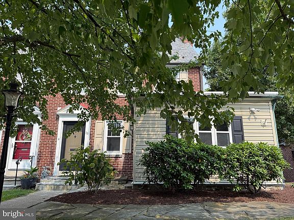 2nd image of 13 Endlich Ave