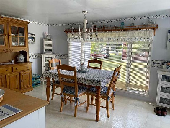 4th image of 12364 3rd St