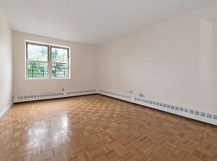 287 Prospect Ave #2F, Brooklyn, NY 11215