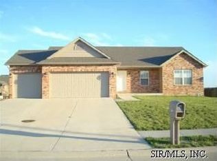 260 Sunnybrooke, Troy, IL 62294