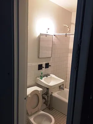 Rented by Lucien Perry | media 17