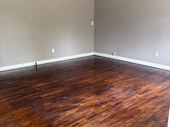 4th image of 959 Norris St