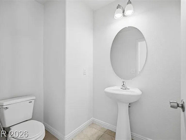 10630 Lessona St — Photo 6