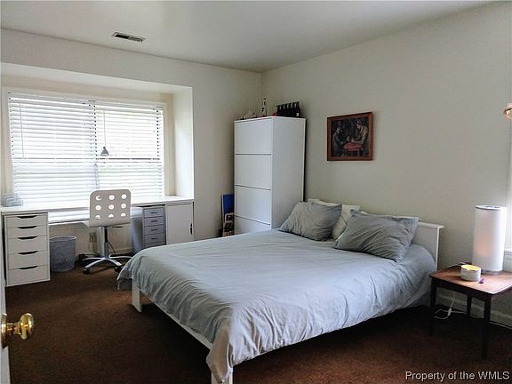 3rd image of 280 Patriot Ln Unit E