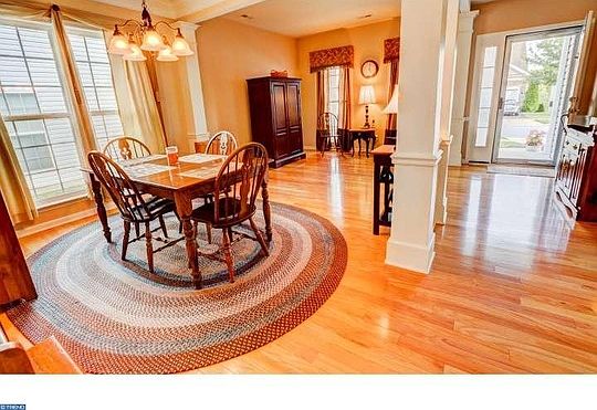 4th image of 211 Galleon Dr
