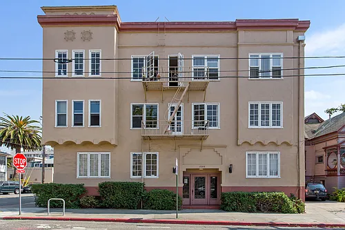 1942 Channing Way Photo 1