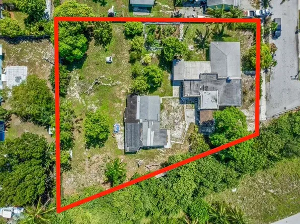 1740 11th Avenue N, Lake Worth Beach, FL 33460