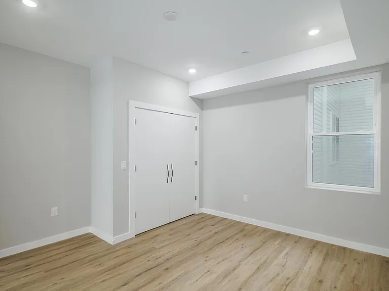 1726 N 22nd St #4 — Photo 11