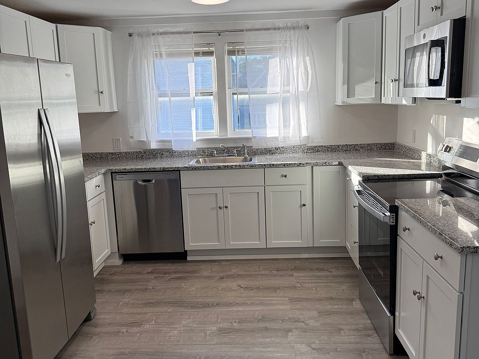 1st image of 42 Goodwin St #2