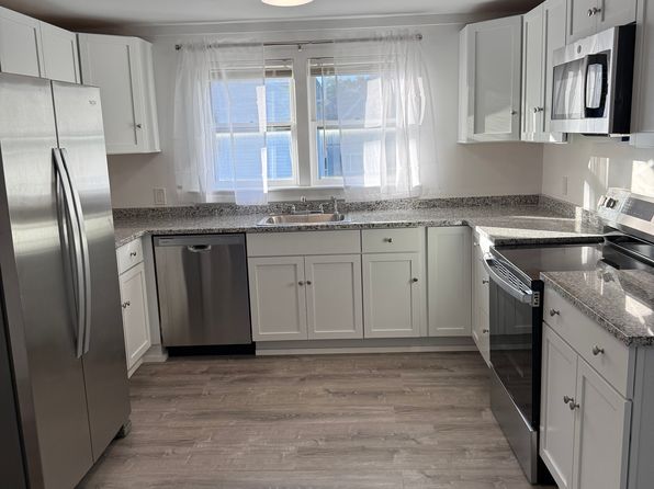 42 Goodwin St #2