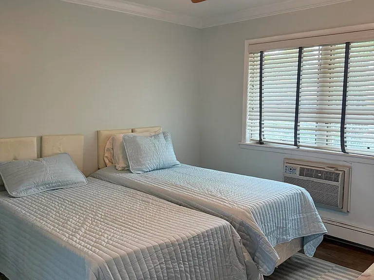 35 Sternberger Ave #A — Photo 17