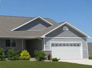 2509 W Crais Ct, De Pere, WI 54115