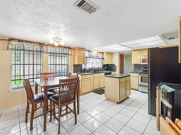 5th image of 16731 Lone Quail Ct