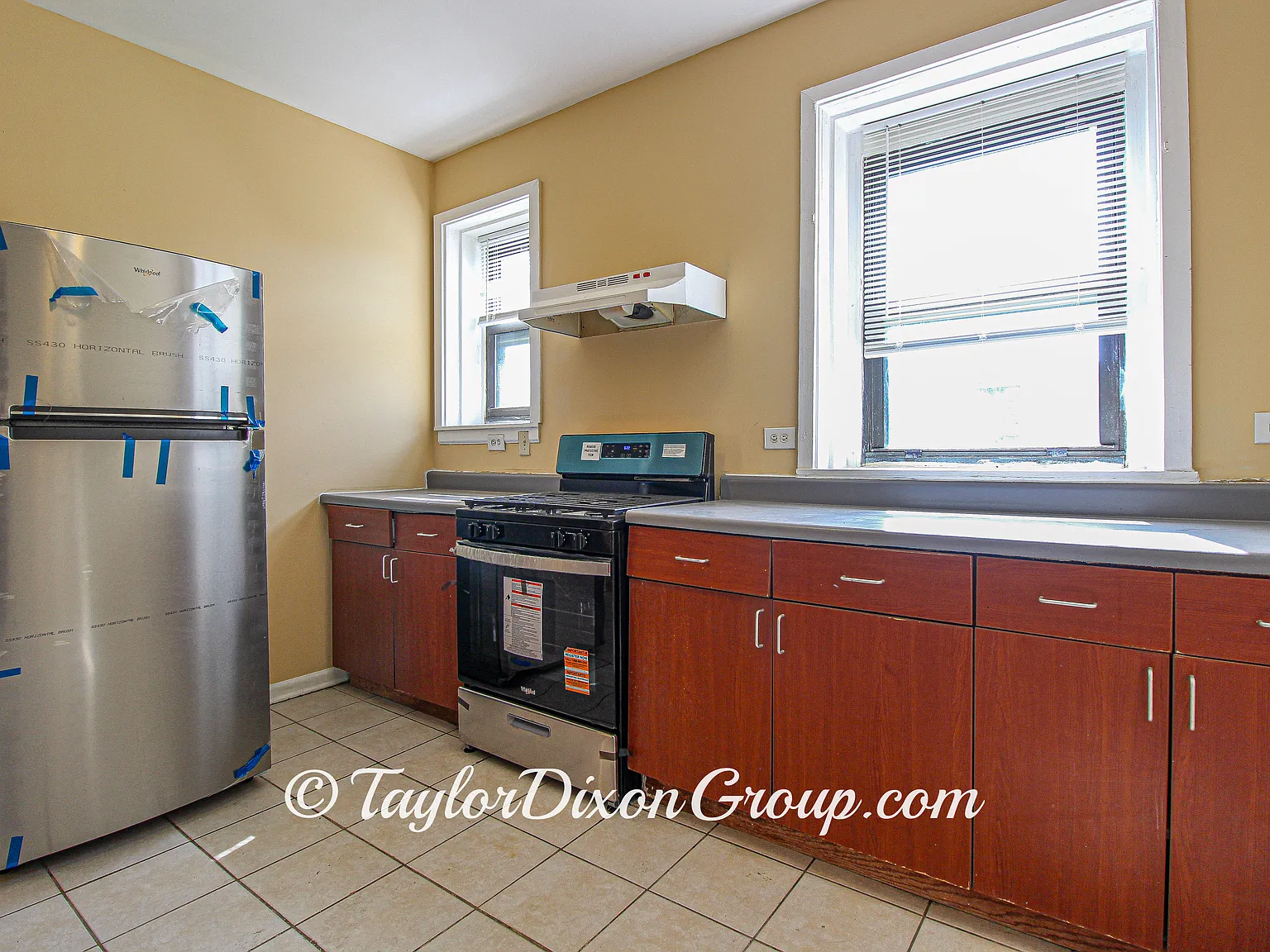 2 bed, 713 sqft, $1,400 — Photo 1