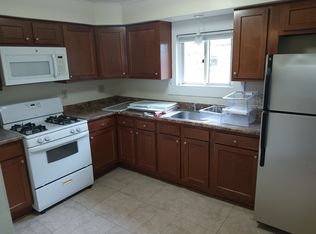 1209 State Ave Floor 2, Coraopolis, PA 15108