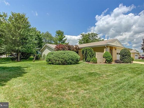 3rd image of 3423 Island Creek Ct #132-A