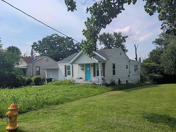 2nd image of 10591 Clarendon Ave