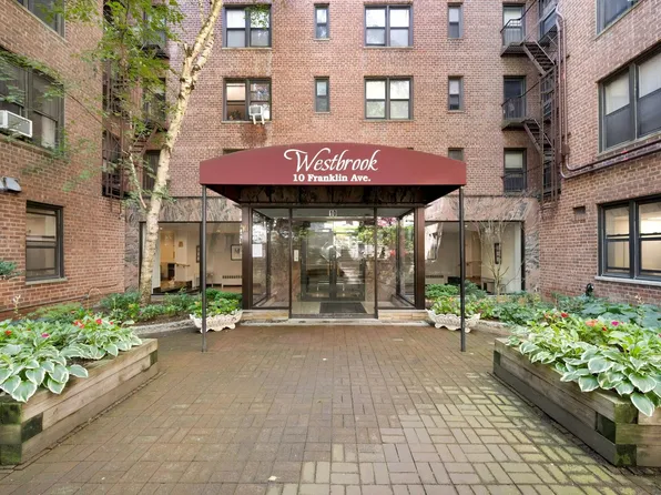 10 Franklin Avenue #6J, White Plains, NY 10601