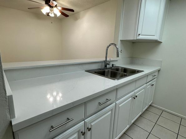 21834 Belshire Ave UNIT 12