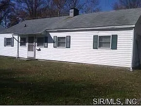 1100 Bel Aire Dr photo 1