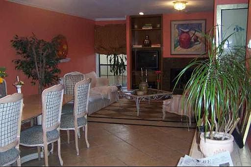 1st image of 140 GROVE PL #140