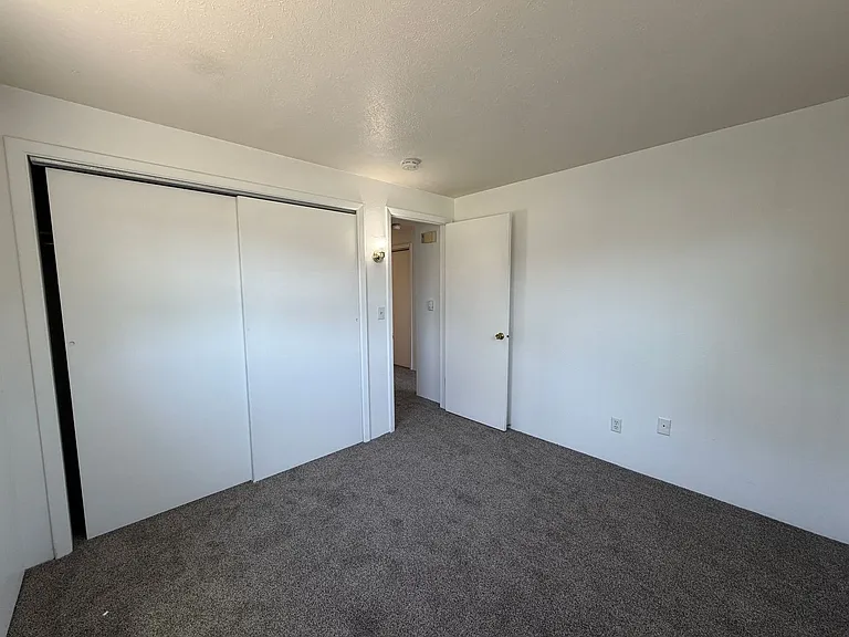 Santa Clara 4-plex — Photo 11