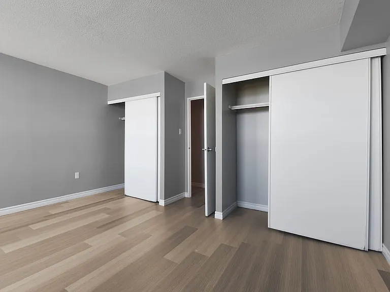 6969 Bayers Rd — Photo 14