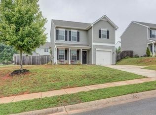 2001 Roscommon Dr, Clover, SC 29710