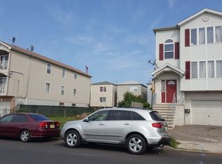 223 S 2nd St, Elizabeth, NJ 07206