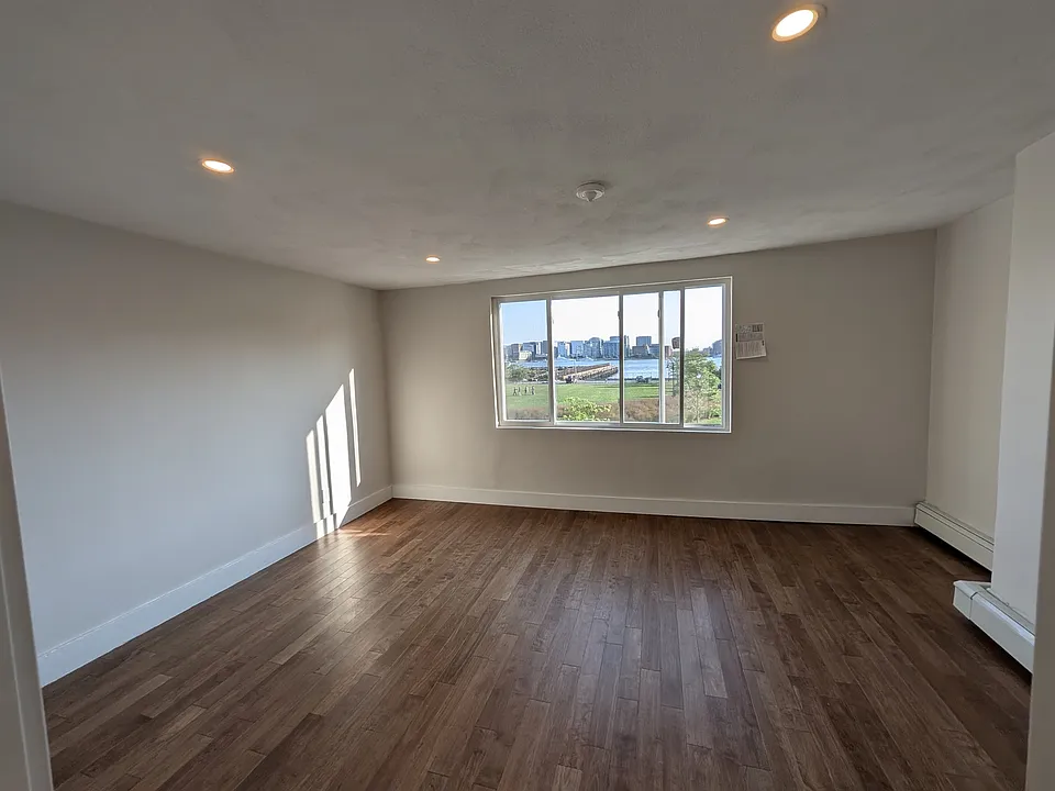 91 Marginal St #3