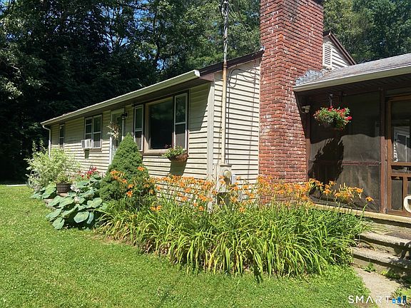 4th image of 673 Brickyard Road