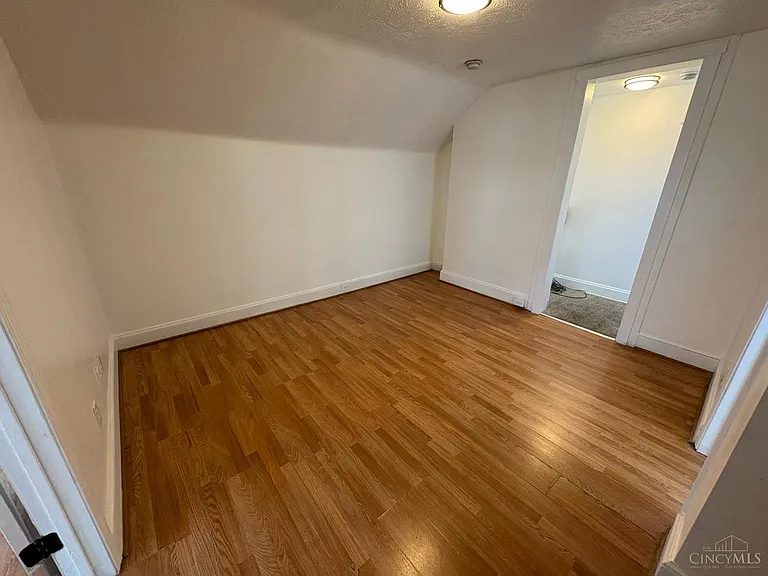 2218 Highland Ave #3 — Photo 5