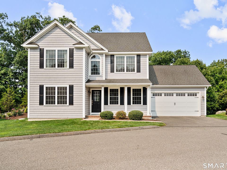 1st image of 40 Sconset Circle #40