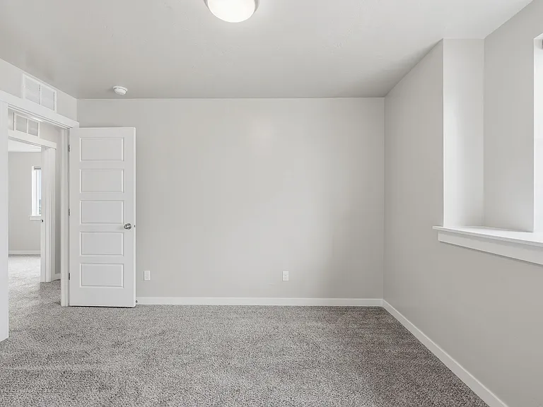 949 N Synergy Ln — Photo 18