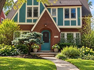 5560 Broadway St, Indianapolis, IN 46220