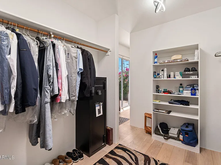25810 N Abajo Dr — Photo 32