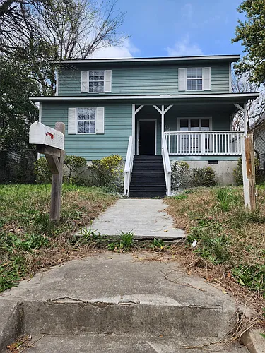 1347 Jackson St Photo 1